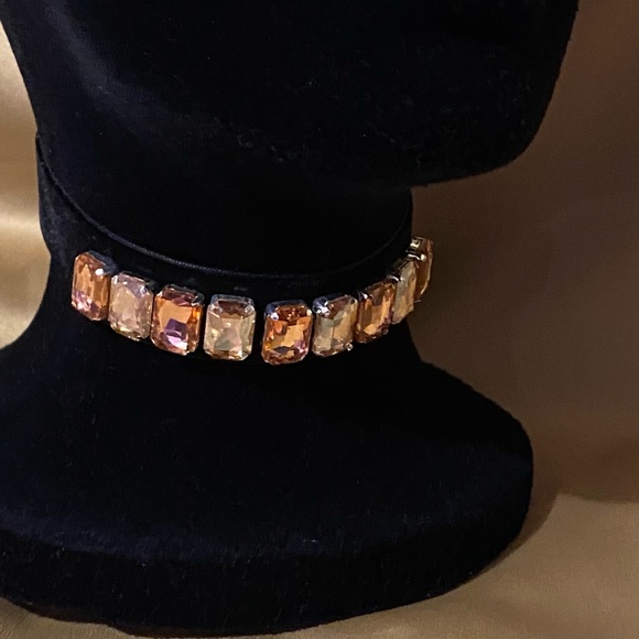 Handmade Black Velvet Rhinestones Chocker - Picture 2 of 4